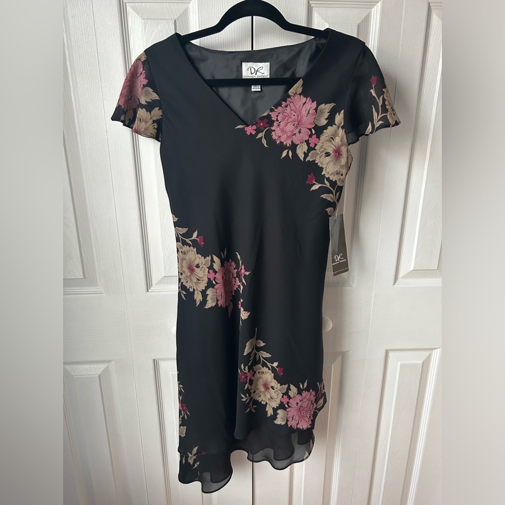 NWT vintage black floral asymmetrical dress - size 8P petite